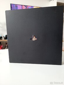 Playstation 4 PRO - 5