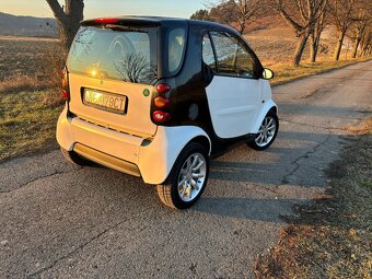 Smart Fortwo 0.7t - 5