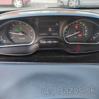 Predám vymením Peugeot 208 1.4Hdi automat - 5