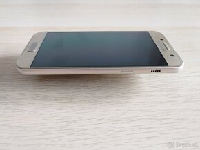 Samsung Galaxy A3 2017 - 5