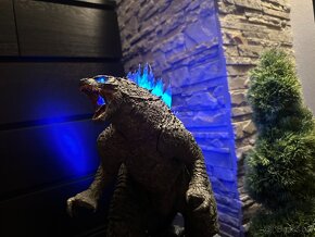 Figurka Godzilla LED podsvietenie - 5