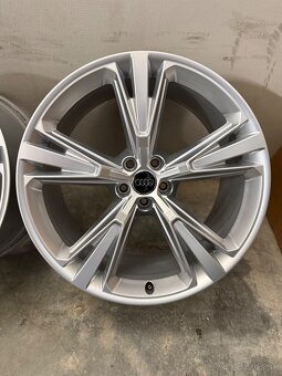 Hliníkové disky Audi 5x112 R21 Audi Q8 , SQ8 , RSQ8 - 5