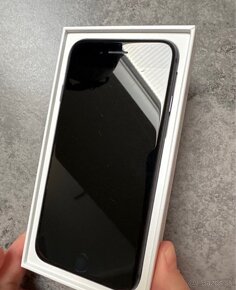 Iphone 8 64gb - 5