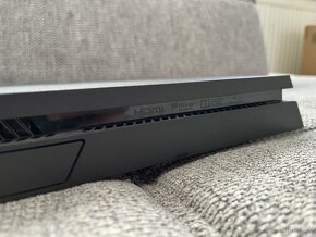 Playstation 4 Slim - 5