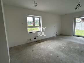 4-izb RD - skolaudovaný | výmera 146 m2 | terasa a podkrovie - 5