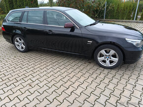 BMW e61 3.0d LCI - Manuál HIFI audio CIC navigace xenon - 5