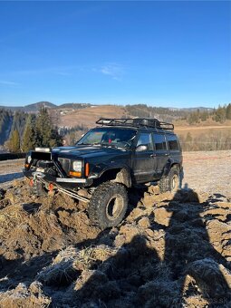 Jeep cherokee xj - 5