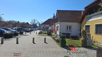 Menší rodinný dom v centre obce Častá, predaj - 5