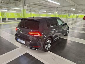 Volkswagen E-Golf - 5