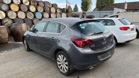 192.Opel Astra J 2.0cdti A20DTH Na náhradní díly - 5