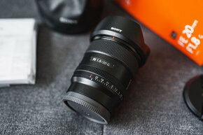 Sony FE 20mm F1.8 G - 5