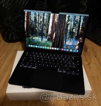 MacBook Air 13" M3 16/256GB - 5