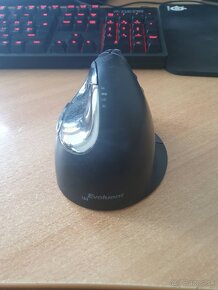 Ergonomická vertikálna myš Evoluent - 5