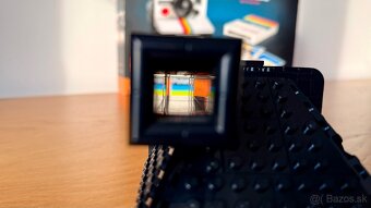 LEGO Polaroid OneStep SX-70 Camera (21345) - 5