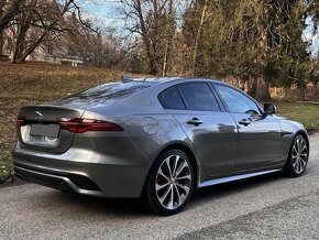 Jaguar XE 2.0D I4 R-Dynamic HSE AT - 5