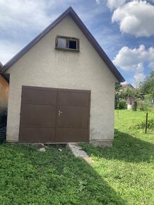 Predám pozemok (968m2) garáž + starší rodinný dom - 5