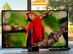 Samsung UE55F9000 Smart UHD 3D 139cm - 5