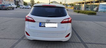 Hyundai i30 1.6crdi - 5