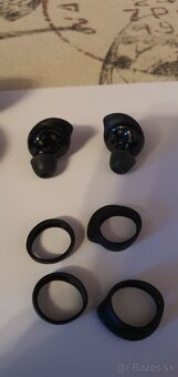 Samsung Galaxy Buds plus, čierna (SM-R175NZKAEUB) - 5