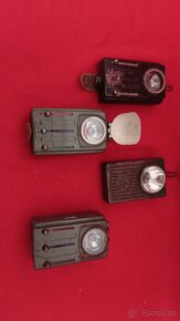 Historické vojenské signálne baterky s farebnými filtrami - 5
