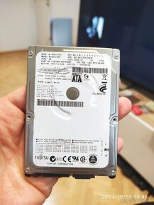 Predám 3x HDD    1TB  a  2x 320GB - 5