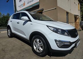 Kia Sportage 2.0-KAMERA-NAVI-PANORAMA-4x4 - 5