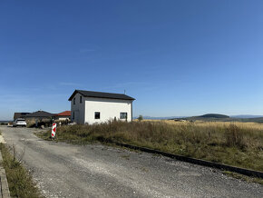 Na predaj stavebný pozemok v obci Mlynica – ideálny na výsta - 5