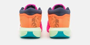 Predám nové Nike LeBron Witness 8 "Orange Teal".Veľkosť 44 - 5