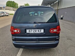 Predám Volkswagen Sharan 1.9 TDI 85 KW Sportline r.v.2008 - 5