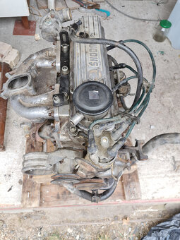 Motor Skoda 135 - 5