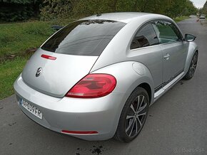 Volkswagen beetle  top stav TDI elegance model 2014 - 5