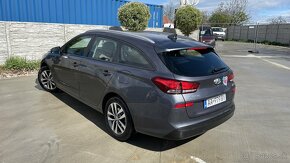 Predám Hyundai i30CW Style, 1.4TGDi Benzín AUTOMAT - 5