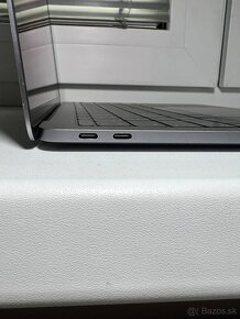 Macbook Pro 13-inch 2017 Space Gray - 5