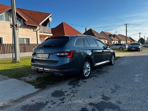 Škoda Superb Combi - 5