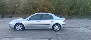 Renault Laguna 2001 1.8 16 v - 5