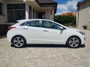 Hyundai i30 1,6 GDI 99kw benzin - 5