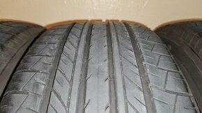 YOKOHAMA BluEarth 225/55 R18 - 5