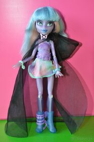 Monster High bábika River Styxx - 5