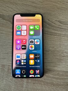 iPhone XS 64GB Gold - 5