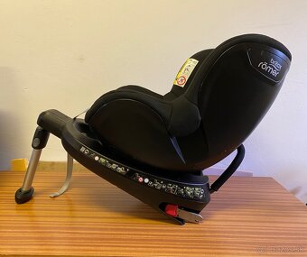 Rotačná autosedačka BRITAX RÖMER Dualfix 2R - 5