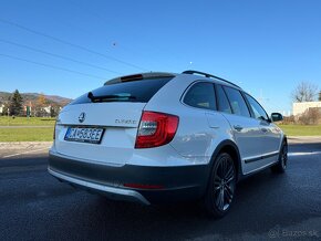 Škoda Superb Outdoor DSG 2015 - 5