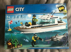 Lego City Ocean Exploration Set #60264 a #60221 - 5