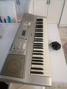 Yamaha e303 - 5