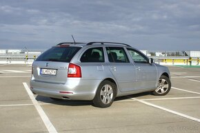 Škoda Octavia Combi 2.0 TDI 110k Elegance - 5