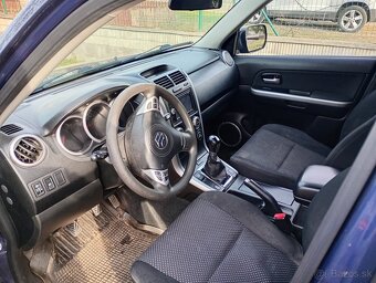 Suzuki Grand Vitara - 5