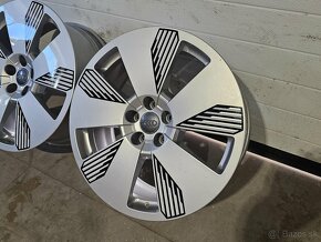 AUDI R19, 19", SPEEDLINE E-TRON - 5