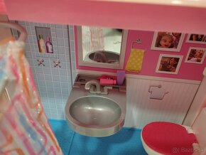 Barbie karavan - 5