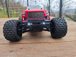 ARRMA 1/10 GRANITE 4X4 V3 3S BLX Brushless Monster Truck RTR - 5