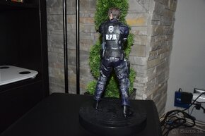 Resident Evil Leon Kennedy Figurka - 5