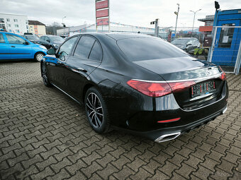 Mercedes-Benz E trieda Sedan 2.0i Hybrid AMG - 5